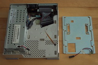 SUN411 - Opened, main unit and hard-drive tray removed